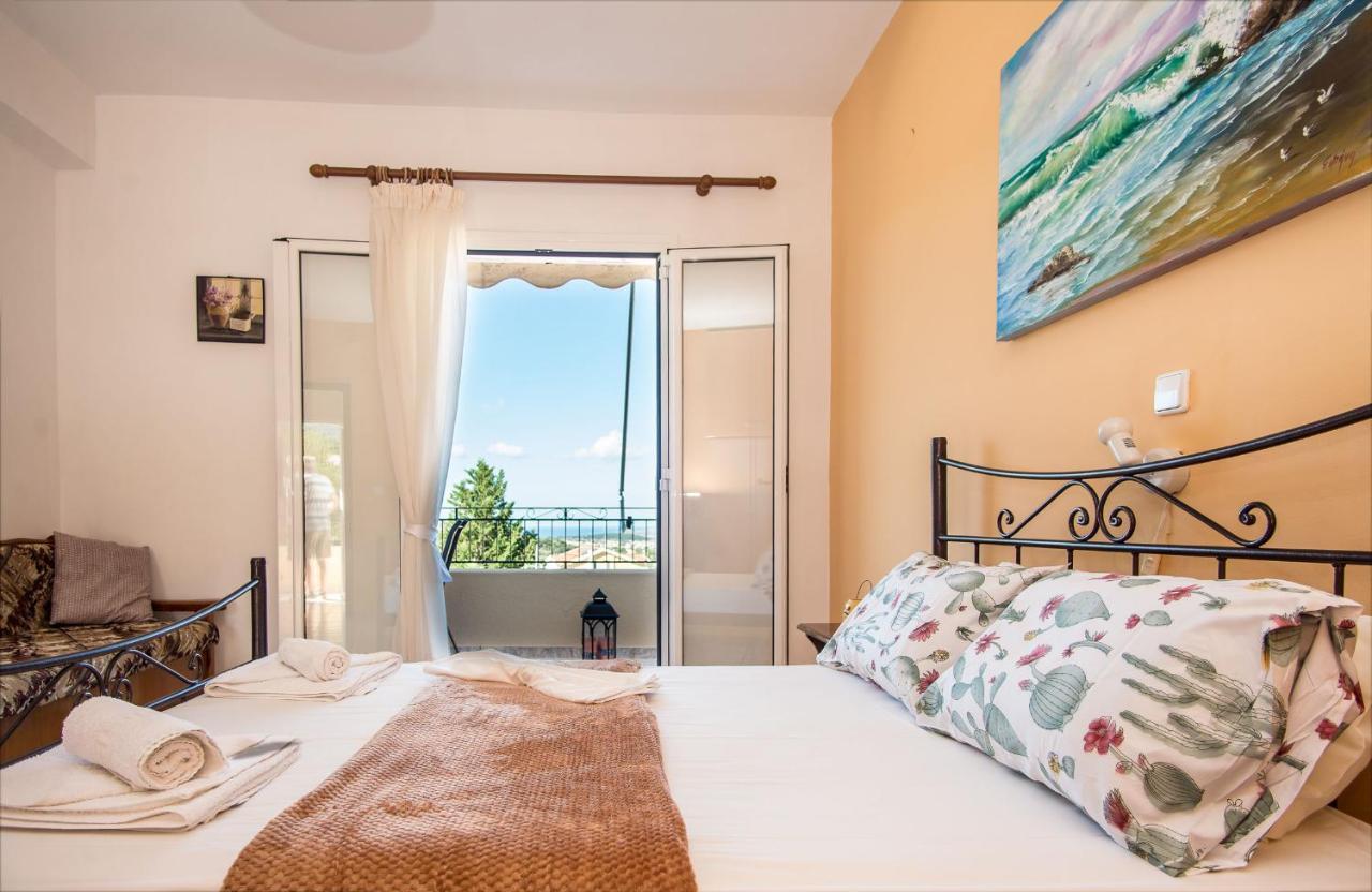 Aristotelis Apartments Razata Bagian luar foto