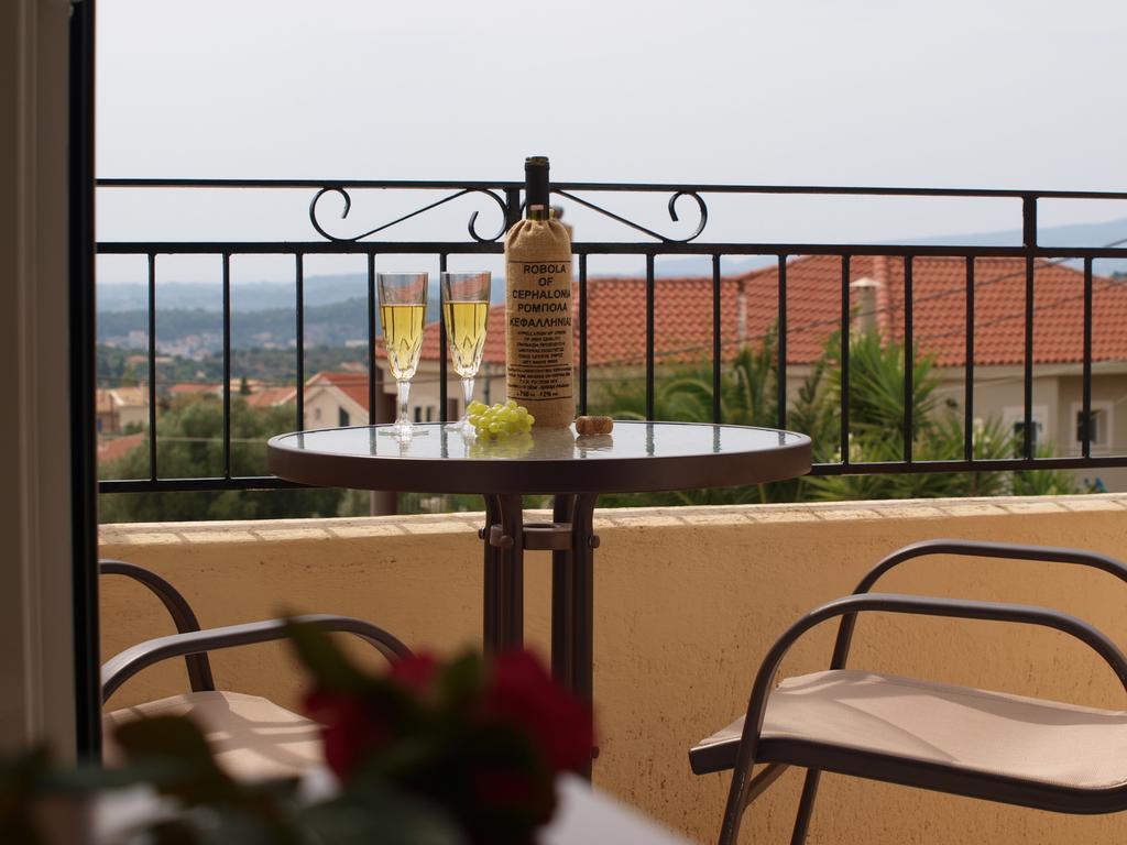 Aristotelis Apartments Razata Bagian luar foto