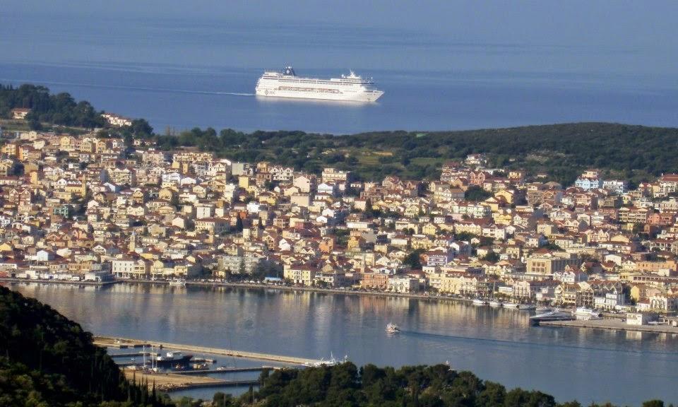 Aristotelis Apartments Razata Bagian luar foto